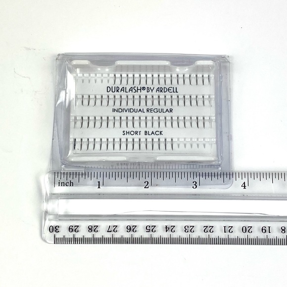 Lashes - Picture 7 of 9